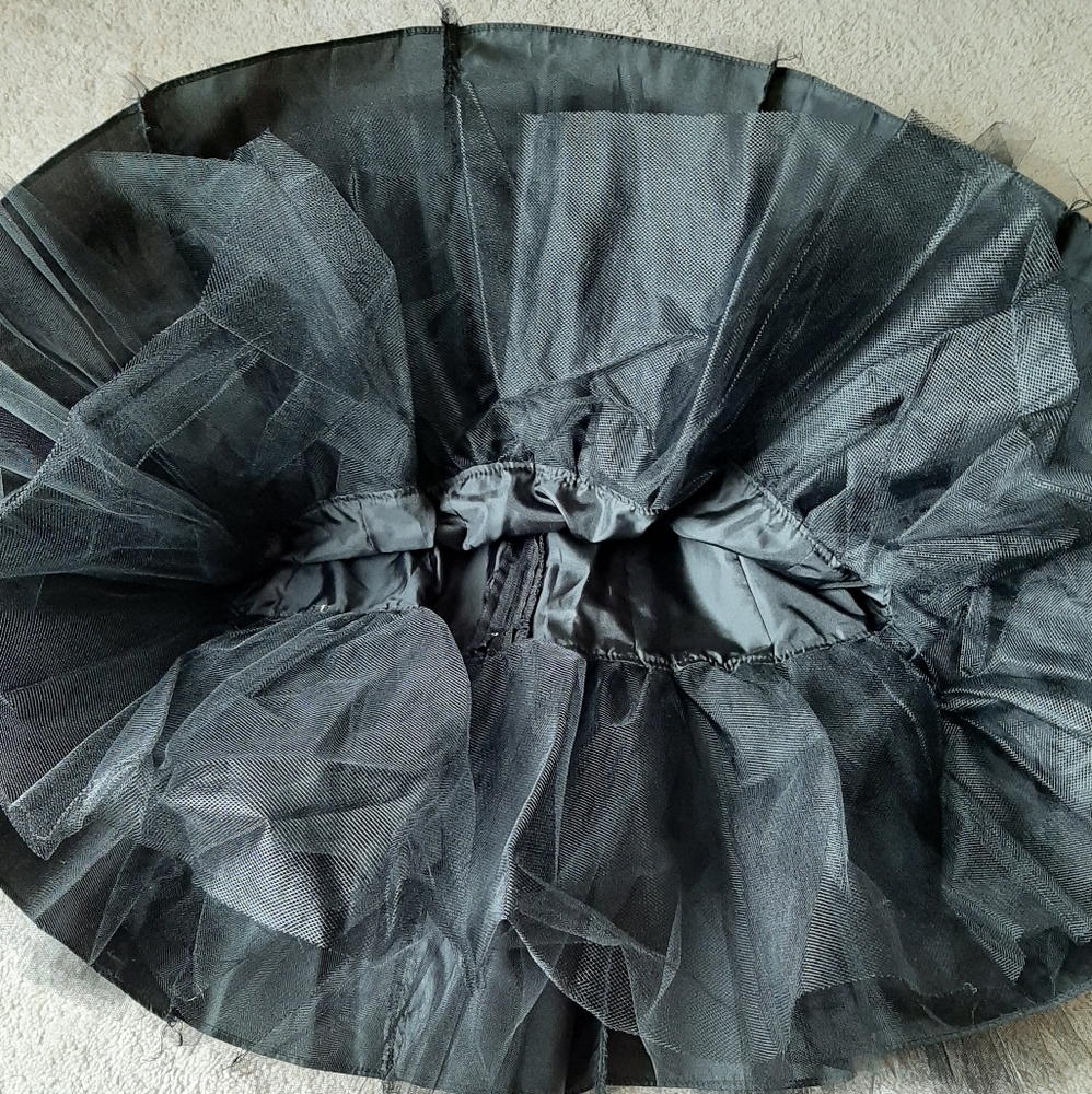 🎉2X HOST PICK🎉One Shoulder Dress Size 3/4 - Picture 7 of 10